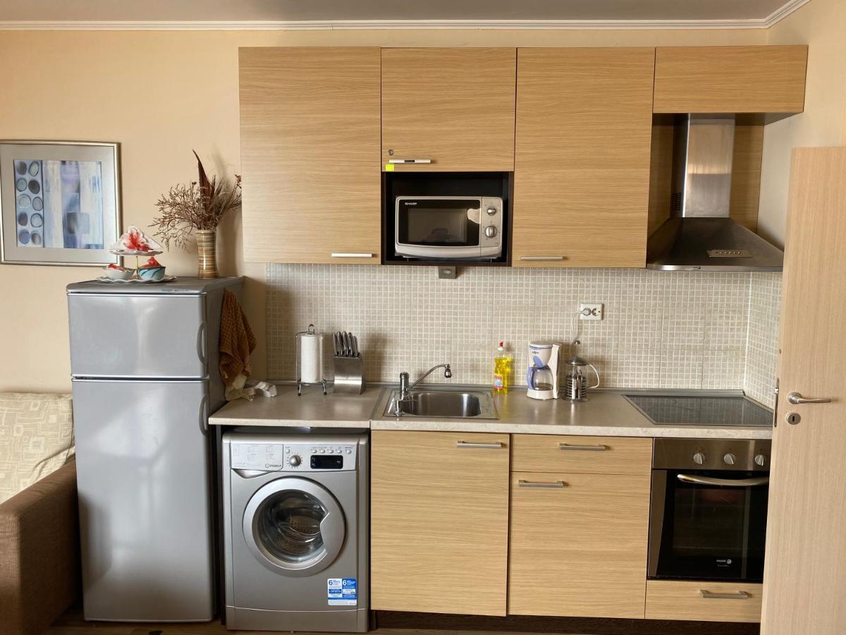 First Line Apartment At Obzor Ngoại thất bức ảnh